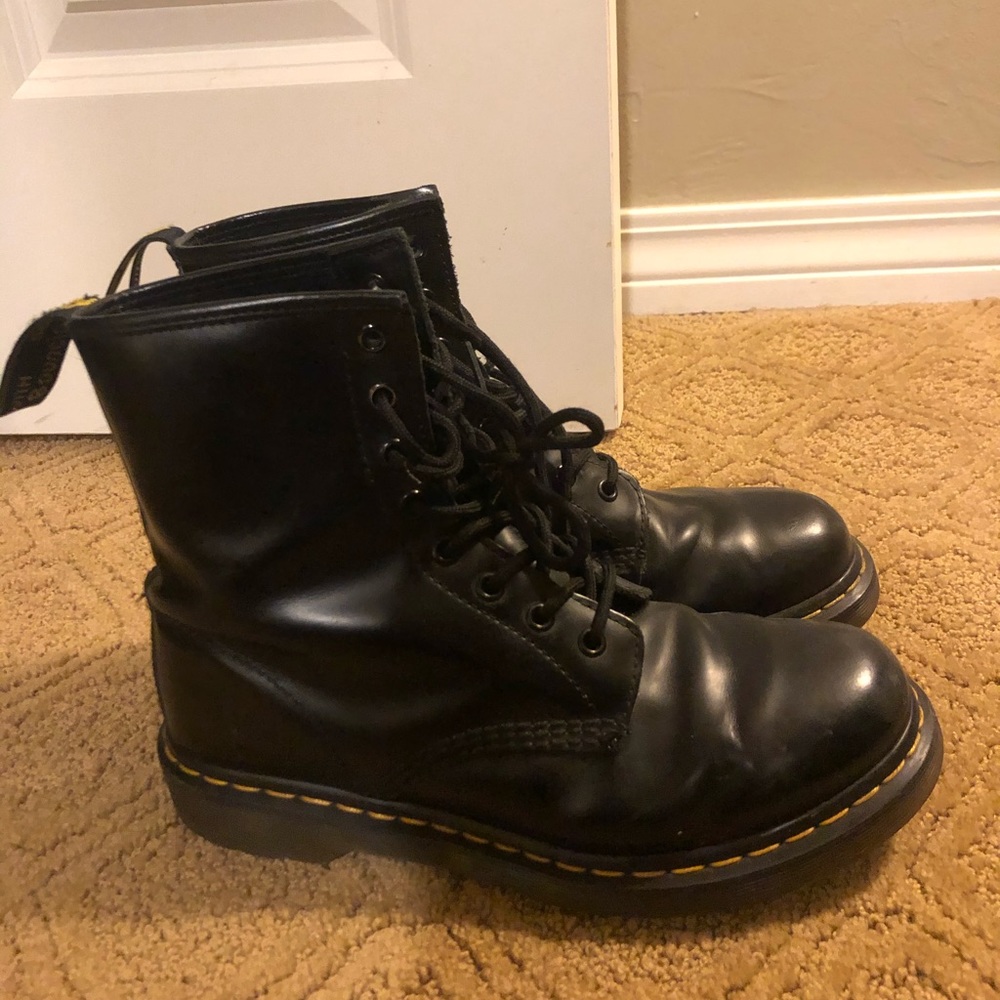 Doc Martens/Dr Martens combat Boots